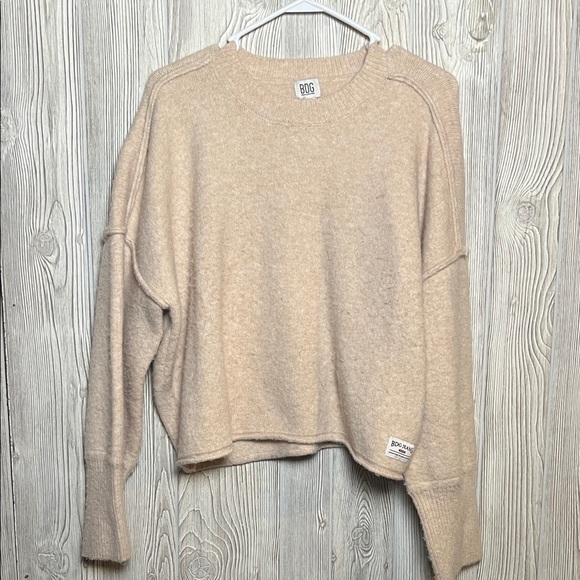 Women's Beige Sweater Oversize Sweater BDG Urban Outfitters Box Fit Size Large - Picture 1 of 5